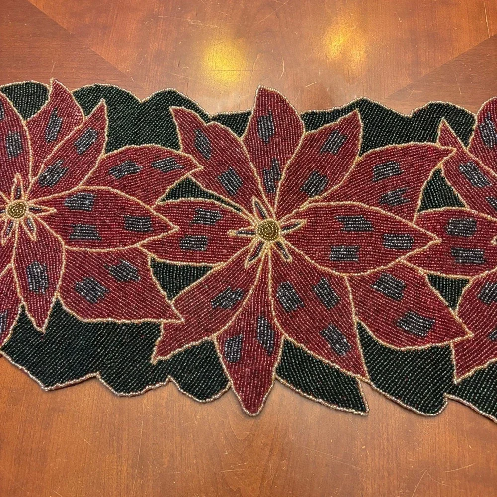 Christmas Poinsettia Hand Beaded Table Runner Red‎ Green Gold | 35x13 | Holiday